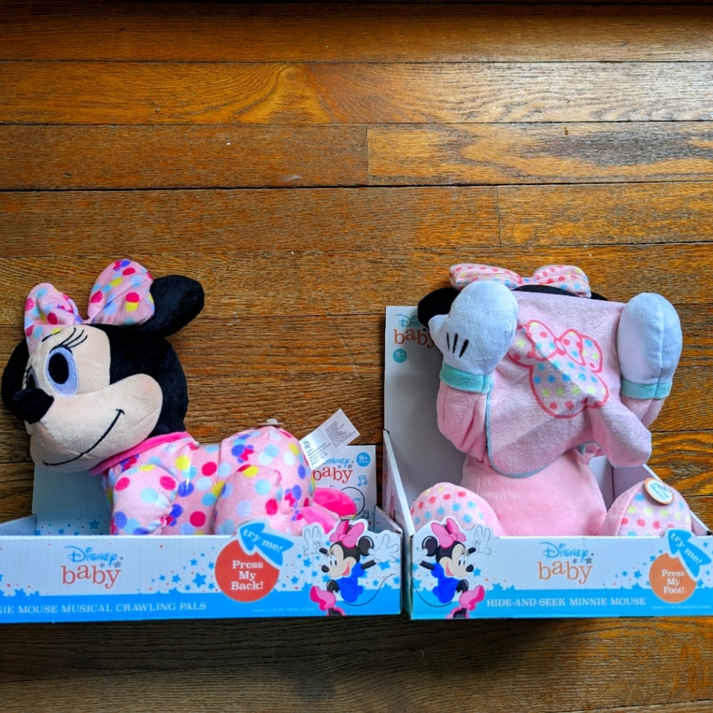 MINNIE MOUSE BABY SET